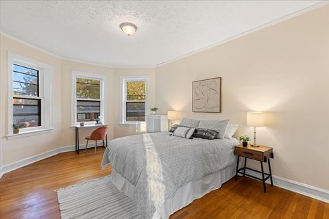 Tiny photo for 1216 Central Street #2W, Evanston, IL 60201 (MLS # 12510744)