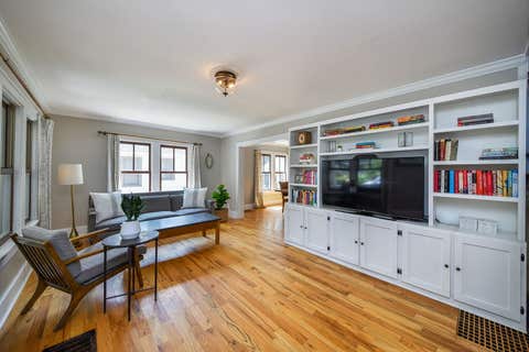 Tiny photo for 118 Logan Avenue, Geneva, IL 60134 (MLS # 12722138)
