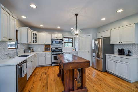 Tiny photo for 118 Logan Avenue, Geneva, IL 60134 (MLS # 12722138)
