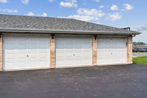 Tiny photo for 7900 Nagle Avenue #2N, Burbank, IL 60459 (MLS # 12711473)