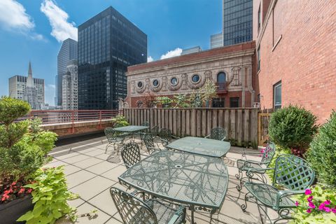 Tiny photo for 208 W WASHINGTON Street #504, Chicago, IL 60606 (MLS # 12483540)