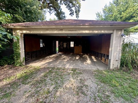 Tiny photo for 407 4th Avenue, Ottawa, IL 61350 (MLS # 12366664)