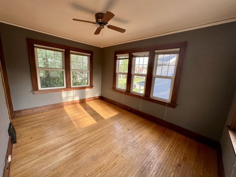 Tiny photo for 407 4th Avenue, Ottawa, IL 61350 (MLS # 12366664)