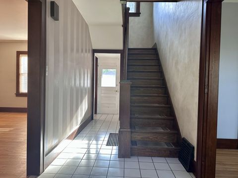 Tiny photo for 407 4th Avenue, Ottawa, IL 61350 (MLS # 12366664)