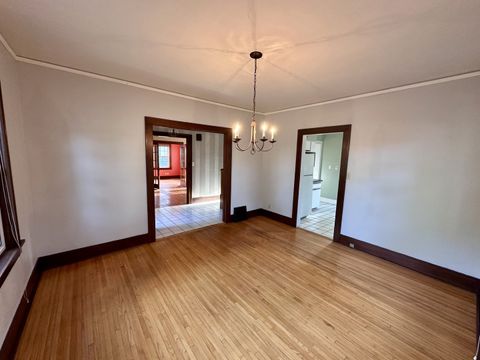 Tiny photo for 407 4th Avenue, Ottawa, IL 61350 (MLS # 12366664)