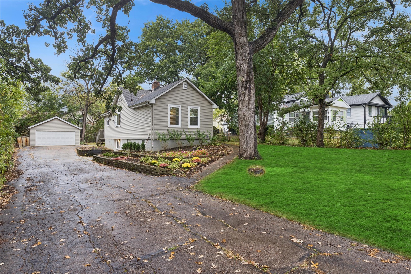 2008 Burlington Avenue