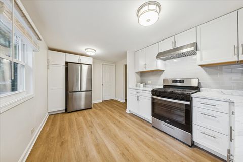 Tiny photo for 2008 Burlington Avenue, Lisle, IL 60532 (MLS # 12488722)