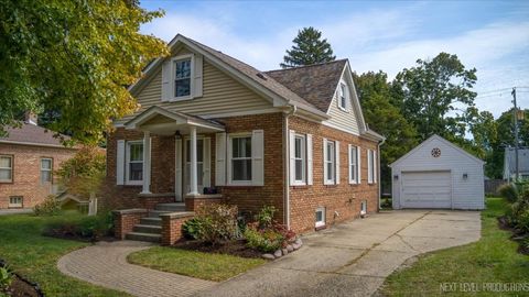 Photo of 609 Mckinley Avenue, Geneva, IL 60134 (MLS # 12475363)