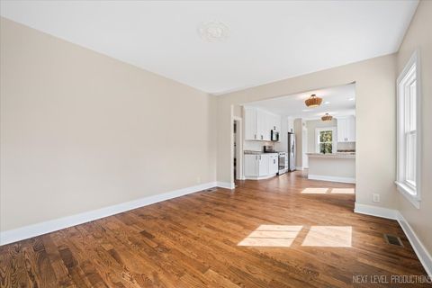 Tiny photo for 609 Mckinley Avenue, Geneva, IL 60134 (MLS # 12475363)