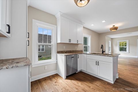 Tiny photo for 609 Mckinley Avenue, Geneva, IL 60134 (MLS # 12475363)