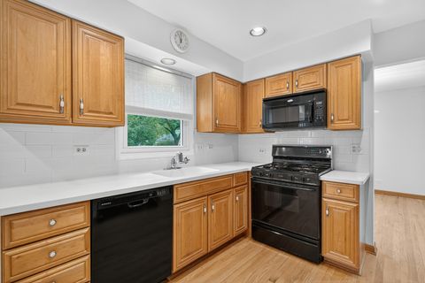 Tiny photo for 1265 Devonshire Road, Buffalo Grove, IL 60089 (MLS # 12492247)