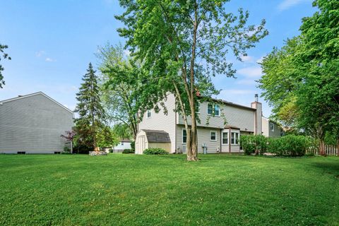Tiny photo for 1265 Devonshire Road, Buffalo Grove, IL 60089 (MLS # 12492247)