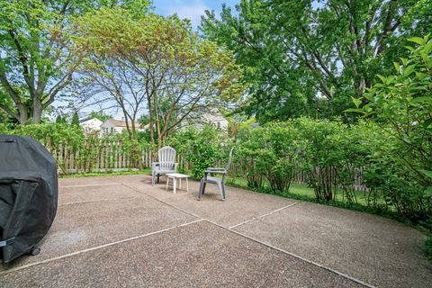 Tiny photo for 1265 Devonshire Road, Buffalo Grove, IL 60089 (MLS # 12492247)