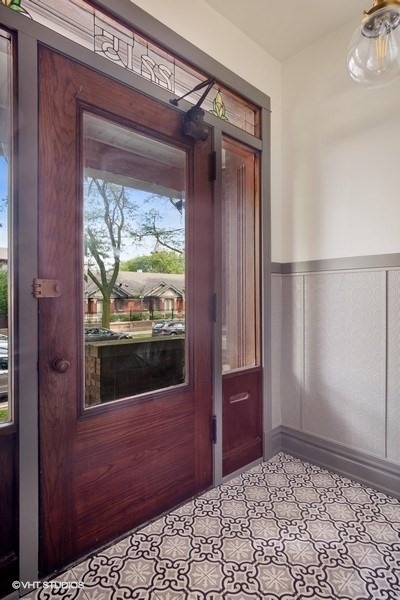 2215 W Thomas Street