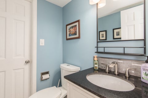 Tiny photo for 2005 E Cayuga Lane, Mount Prospect, IL 60056 (MLS # 12673248)