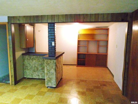 Tiny photo for 702 HIGH Street, Dixon, IA 52745 (MLS # QC4269121)