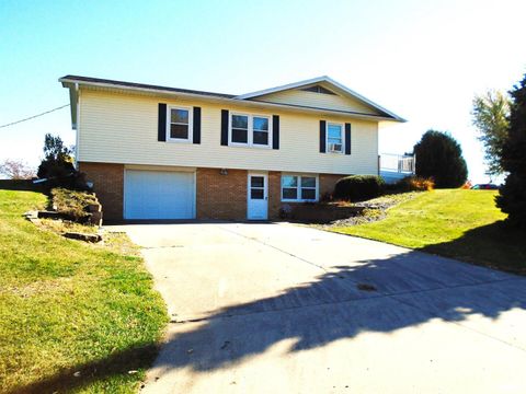 Tiny photo for 702 HIGH Street, Dixon, IA 52745 (MLS # QC4269121)