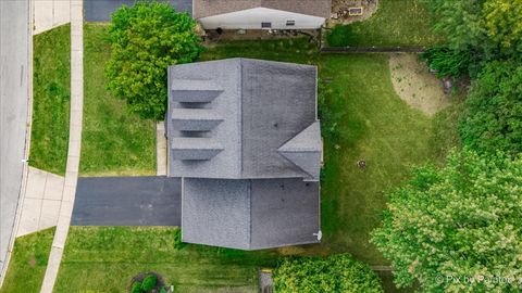 Tiny photo for 10218 Fleetwood Street, Huntley, IL 60142 (MLS # 12461897)