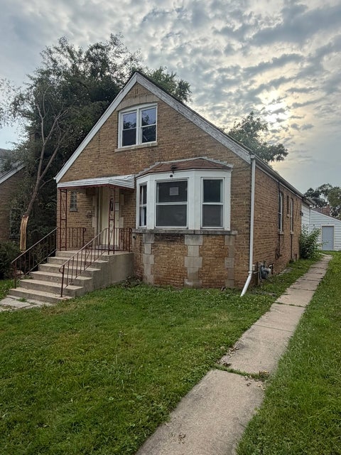 Tiny photo for 625 EMERALD Avenue, Chicago Heights, IL 60411 (MLS # 12718295)