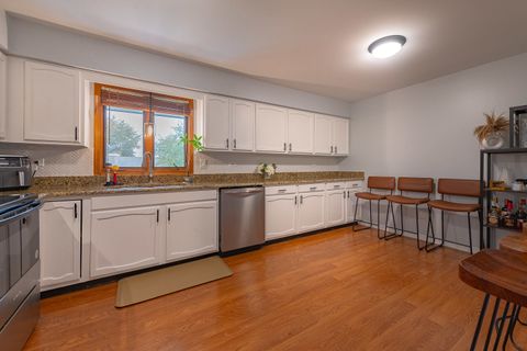 Tiny photo for 11015 S 84th Avenue #3C, Palos Hills, IL 60465 (MLS # 12514347)