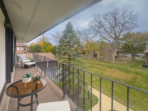 Tiny photo for 11015 S 84th Avenue #3C, Palos Hills, IL 60465 (MLS # 12514347)