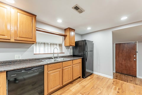 Tiny photo for 8728 S Rockwell Avenue, Evergreen Park, IL 60805 (MLS # 12743780)