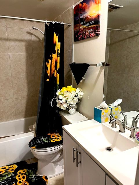 Tiny photo for 400 Park Avenue #100, Calumet City, IL 60409 (MLS # 12428292)