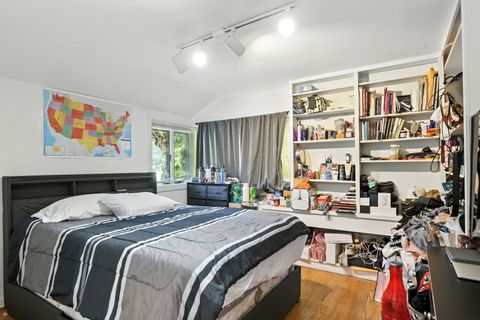 Tiny photo for 3814 W Sherwin Avenue, Lincolnwood, IL 60712 (MLS # 12402131)