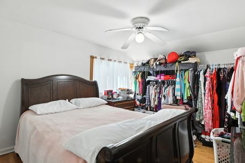 Tiny photo for 3814 W Sherwin Avenue, Lincolnwood, IL 60712 (MLS # 12402131)