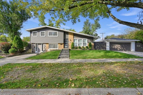 Photo of 5700 Grange Avenue, Oak Forest, IL 60452 (MLS # 12797616)