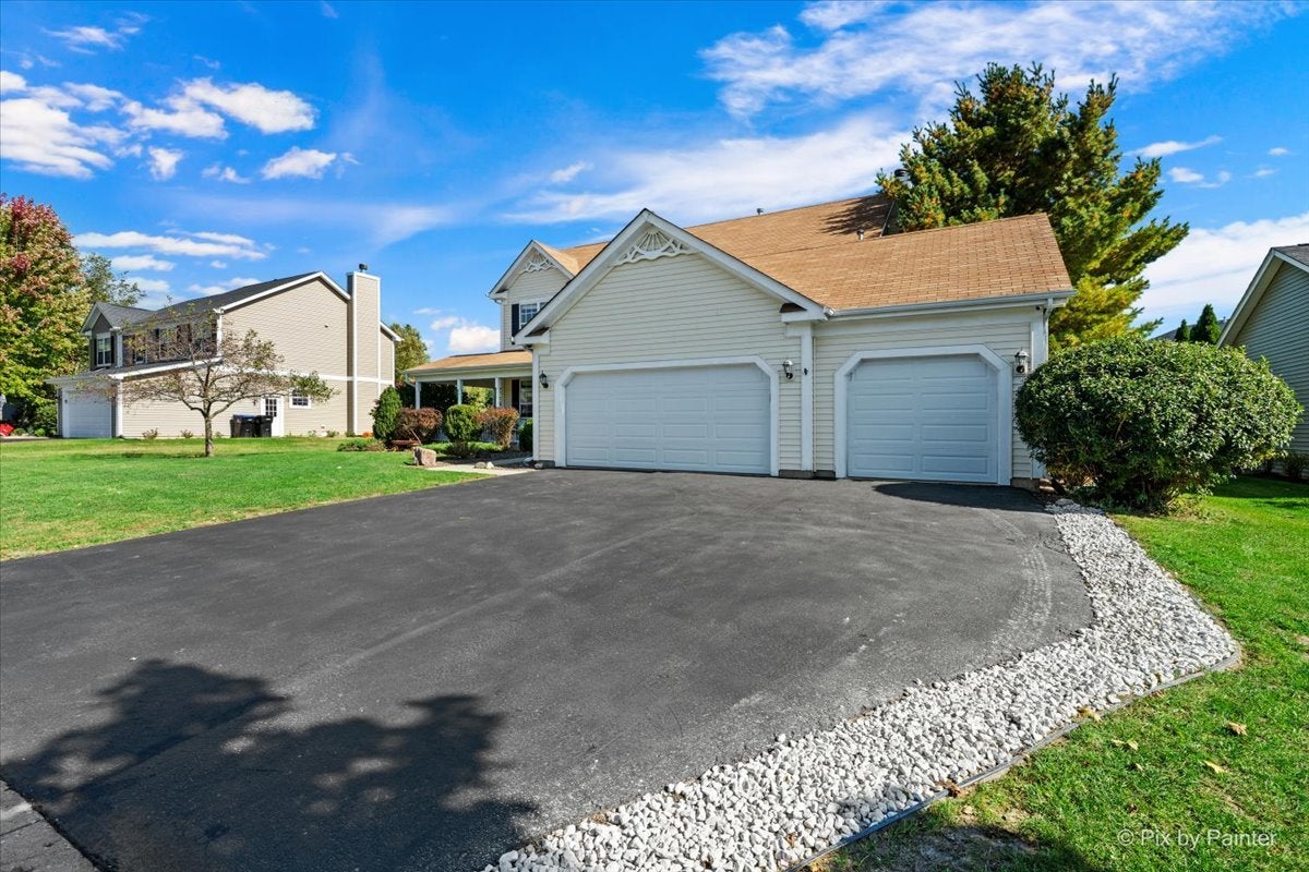 2614 Parker Lane