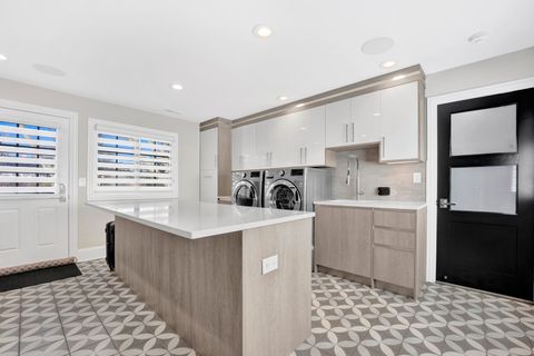 Tiny photo for 3256 Westview Drive, Northbrook, IL 60062 (MLS # 12386909)