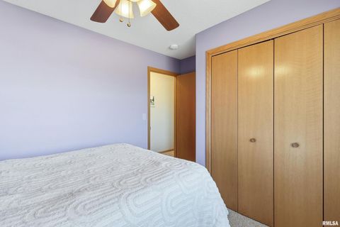 Tiny photo for 1570 Savannah Circle #C3, Davenport, IA 52807 (MLS # QC4269330)