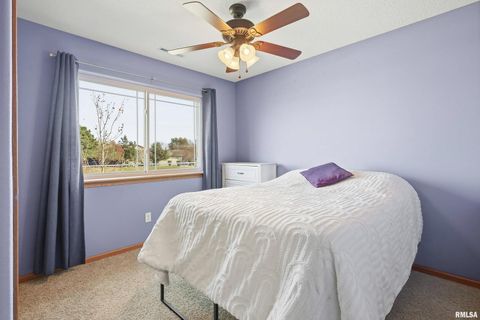 Tiny photo for 1570 Savannah Circle #C3, Davenport, IA 52807 (MLS # QC4269330)