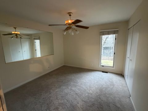 Tiny photo for 1S055 Spring Road #1C, Oakbrook Terrace, IL 60181 (MLS # 12591552)