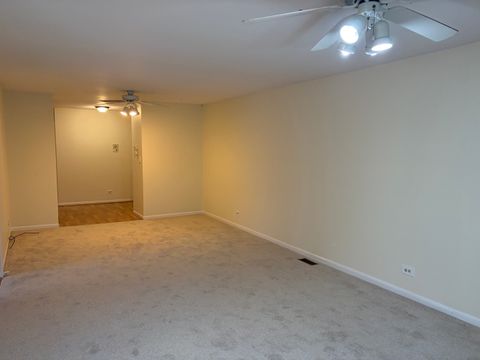 Tiny photo for 1S055 Spring Road #1C, Oakbrook Terrace, IL 60181 (MLS # 12591552)