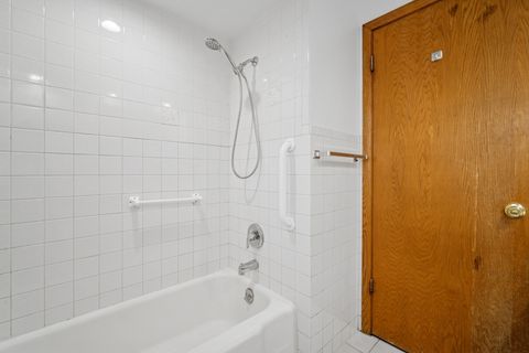 Tiny photo for 6800 N Overhill Avenue #1A, Chicago, IL 60631 (MLS # 12486585)