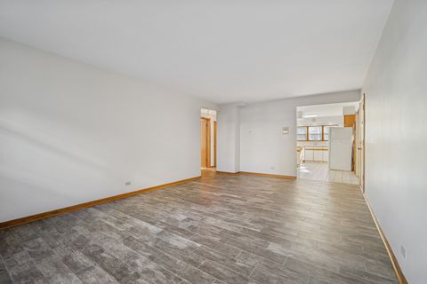 Tiny photo for 6800 N Overhill Avenue #1A, Chicago, IL 60631 (MLS # 12486585)