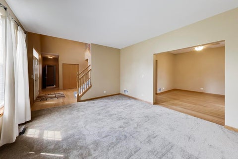 Tiny photo for 14106 Glenwood Court, Libertyville, IL 60048 (MLS # 12723059)
