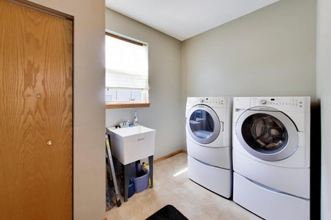 Tiny photo for 14106 Glenwood Court, Libertyville, IL 60048 (MLS # 12723059)