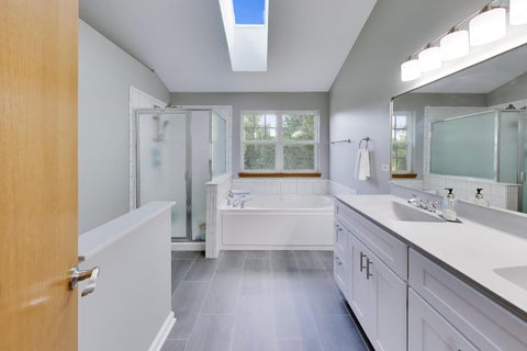 Tiny photo for 14106 Glenwood Court, Libertyville, IL 60048 (MLS # 12723059)