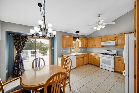 Tiny photo for 8544 Meadows Edge Trail, Tinley Park, IL 60487 (MLS # 12753246)
