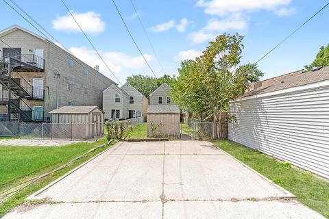 Tiny photo for 1835 S Ridgeway Avenue, Chicago, IL 60623 (MLS # 12666563)