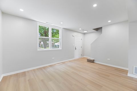 Tiny photo for 1835 S Ridgeway Avenue, Chicago, IL 60623 (MLS # 12666563)