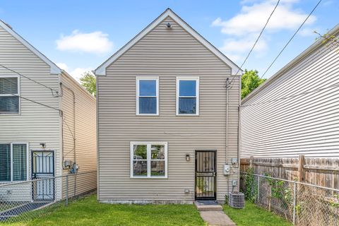 Tiny photo for 1835 S Ridgeway Avenue, Chicago, IL 60623 (MLS # 12666563)