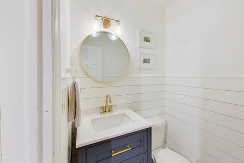 Tiny photo for 3131 Central Street, Evanston, IL 60201 (MLS # 12504767)