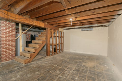 Tiny photo for 1900 29th Street, Moline, IL 61265 (MLS # 12764737)