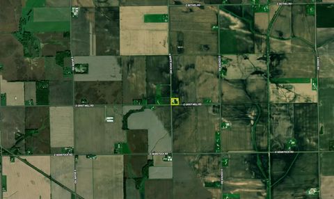Tiny photo for 3405 S White Rock Road, Rochelle, IL 61068 (MLS # 12605202)