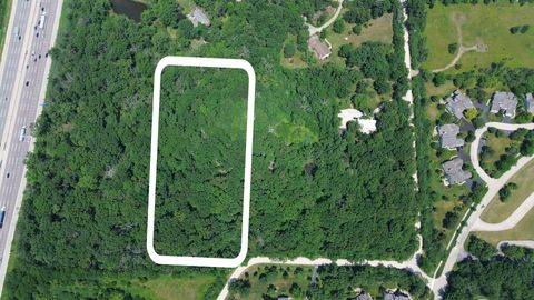 2150 W Saunders Road Lake Forest IL 60045