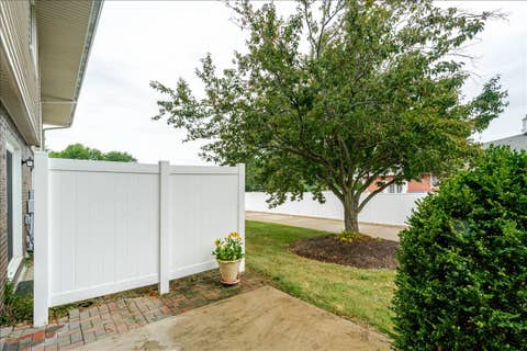 Tiny photo for 103 S Towanda Avenue #4, Normal, IL 61761 (MLS # 12720918)